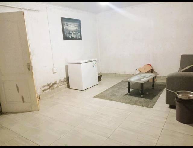 2 BEDROOM HOUSE FOR SALE IN MANKWENG